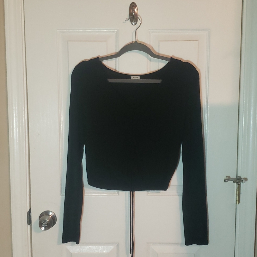 Garage Scrunched Middle Top